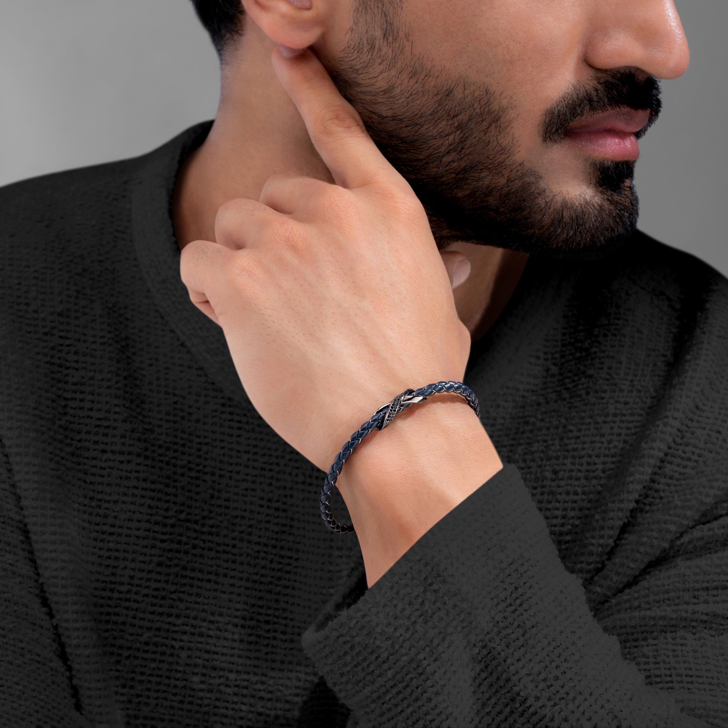 FRANCO IP GUN NAVY LEATER BRACELET