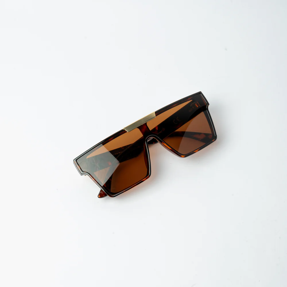 VAYO Luna Shield Sunglass Brown VAYO Luna Shield Sunglass Brown