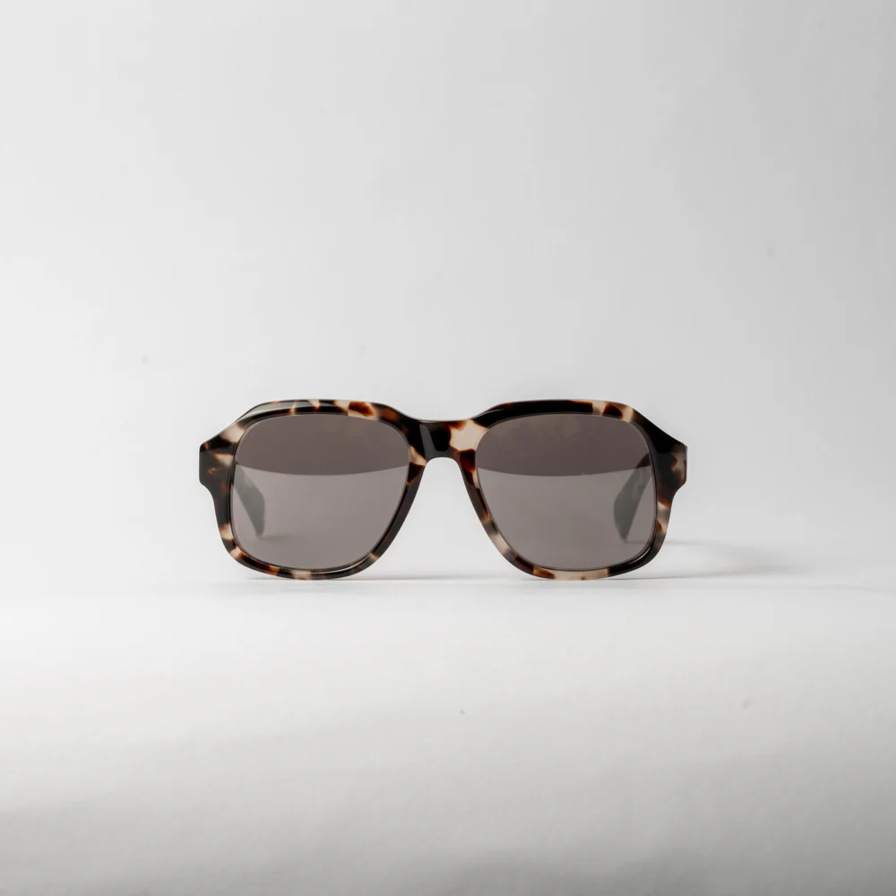 VAYO Tortoise Shell Polarized Sunglass Black