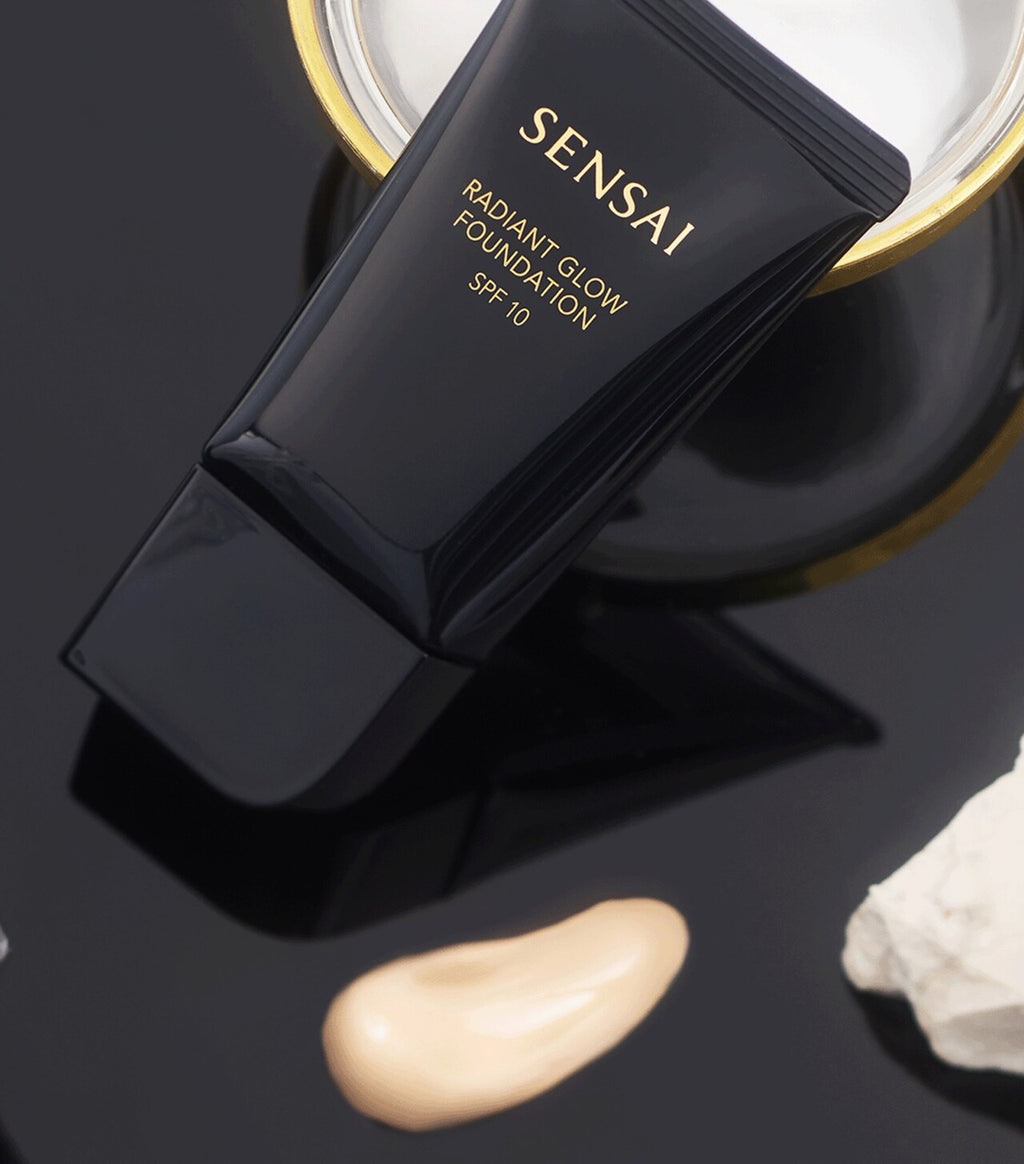 Sensai Radiant Glow Foundation Rg203