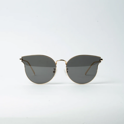 VAYO Soleil Cat Eye Sunglass for Women  Black