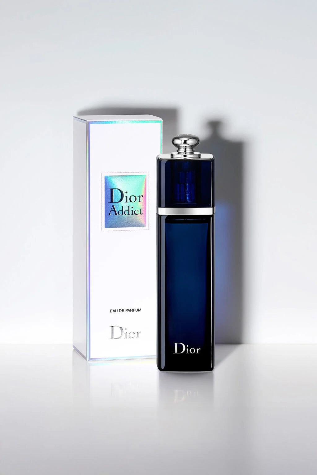 Dior Addict Eau de Parfum 100ml women’s perfume bottle with deep blue glass packaging