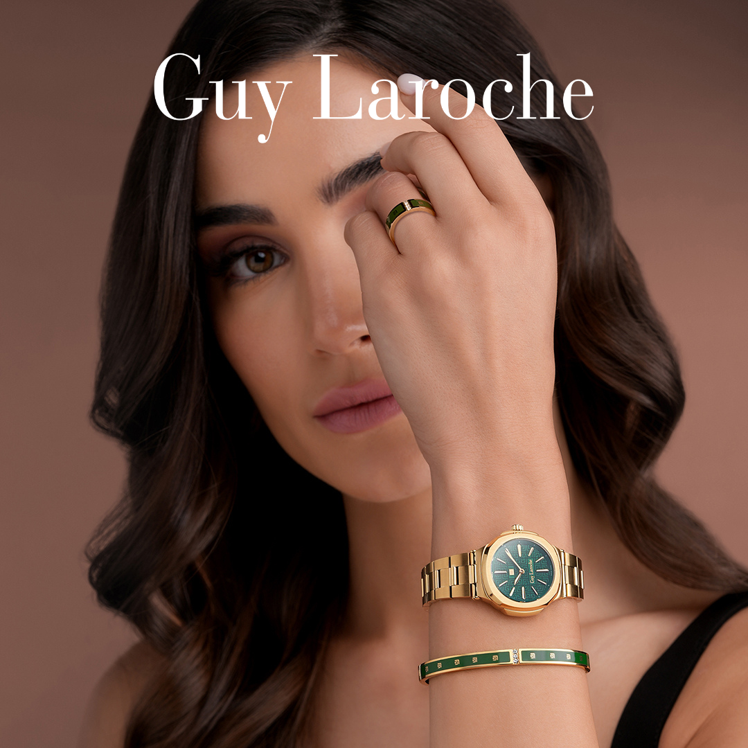 Guy Laroche Grace Ladies Gold Bangle مع مينا وبلورات أخضر Guy Laroche Grace Ladies Gold Bangle مع مينا وبلورات أخضر