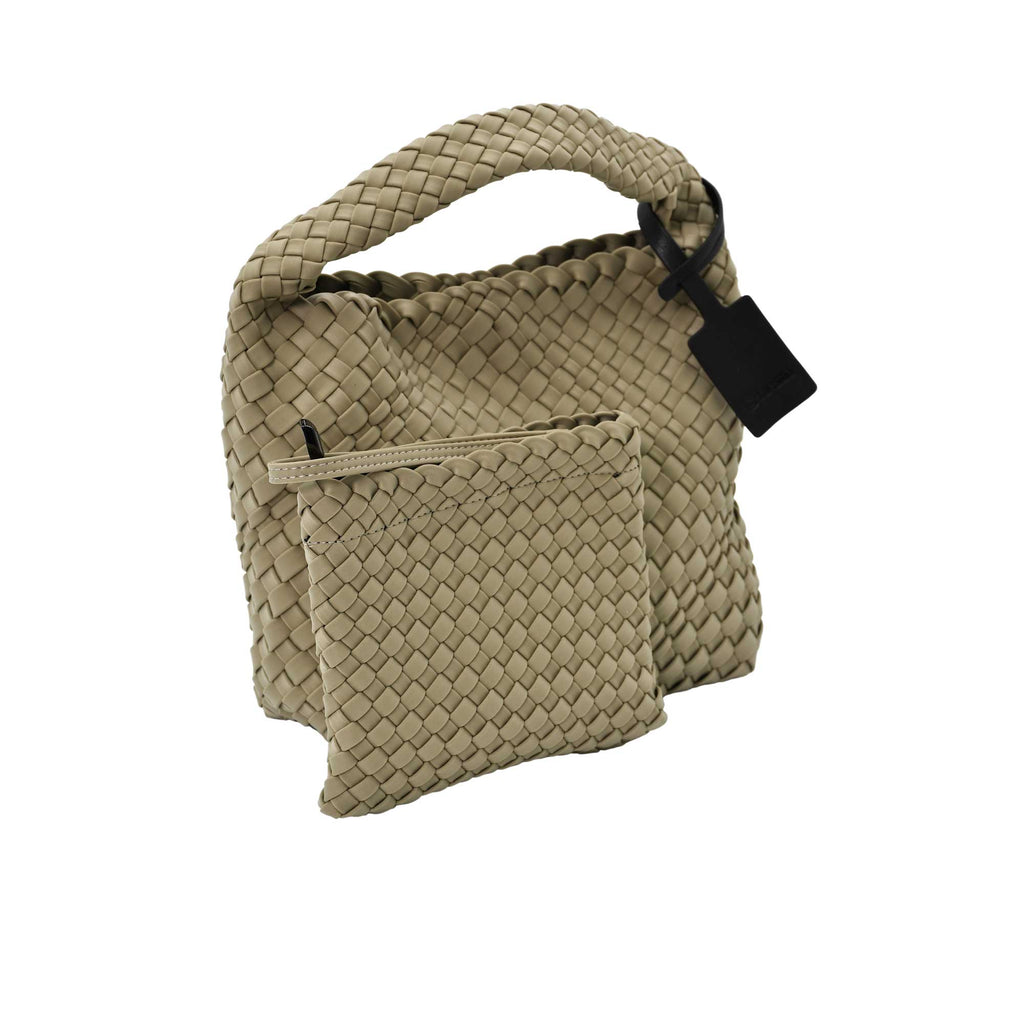 Karisma woven lady bag in beige with top handle and chain strap