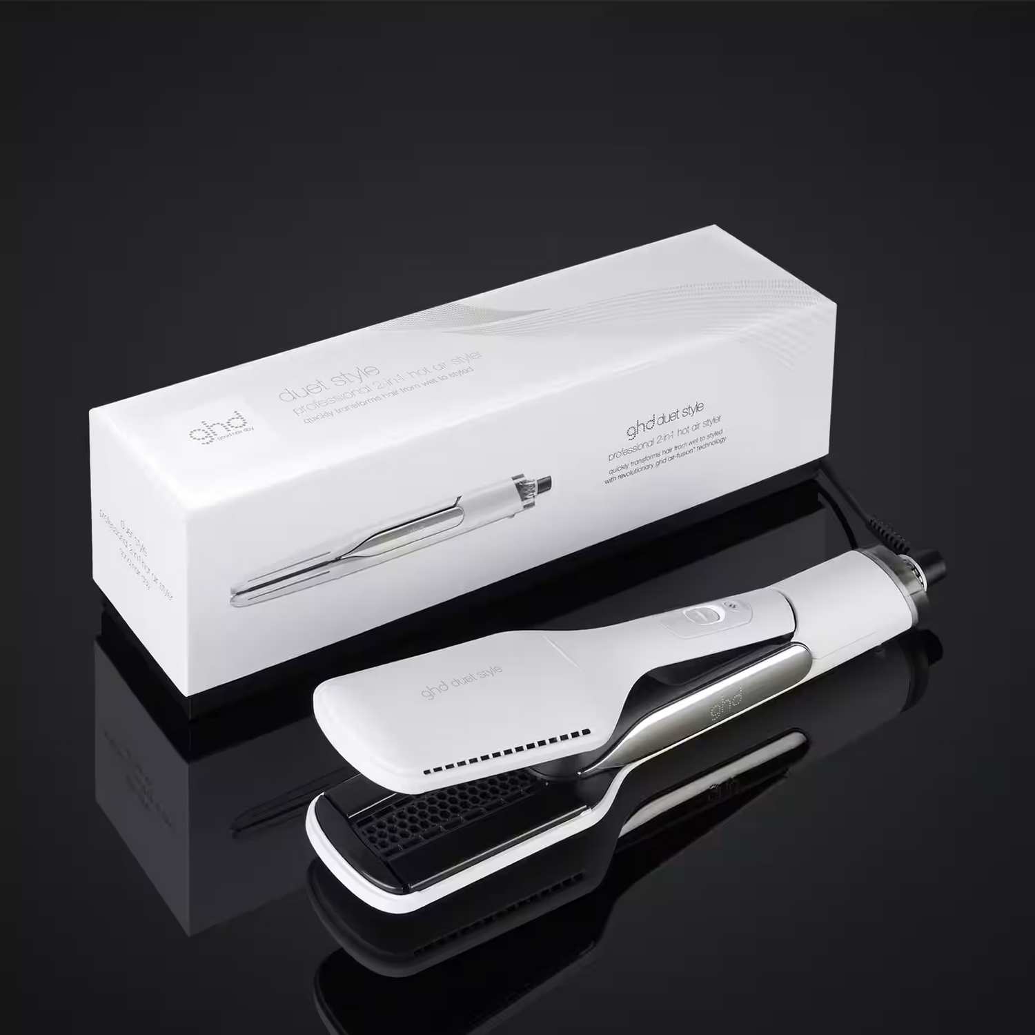 مصفف الهواء الساخن الجديد GHD Duet Style باللون الأبيض مصفف الهواء الساخن الجديد GHD Duet Style باللون الأبيض