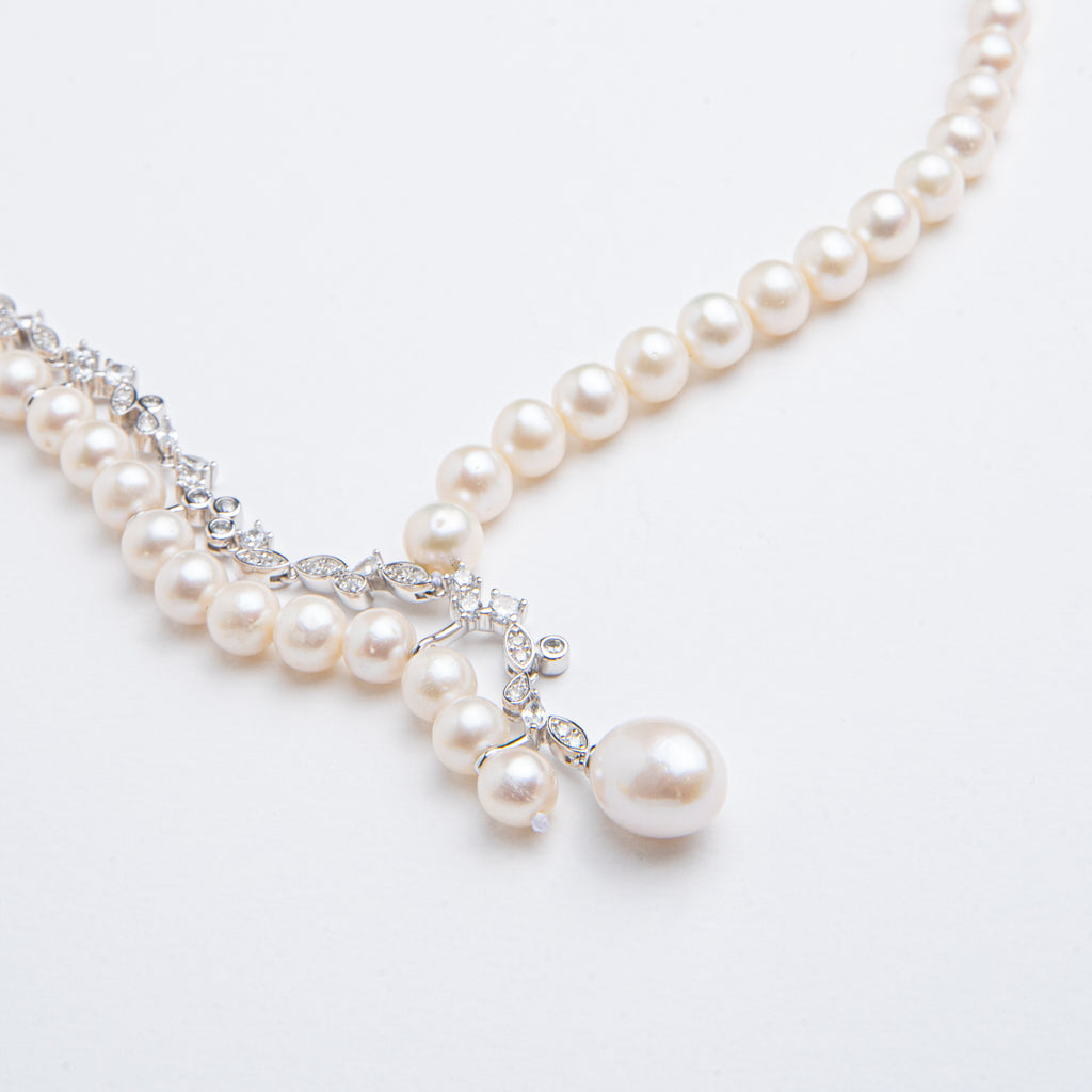 Bronzallure Cultured Freshwater Pearl White  Necklace