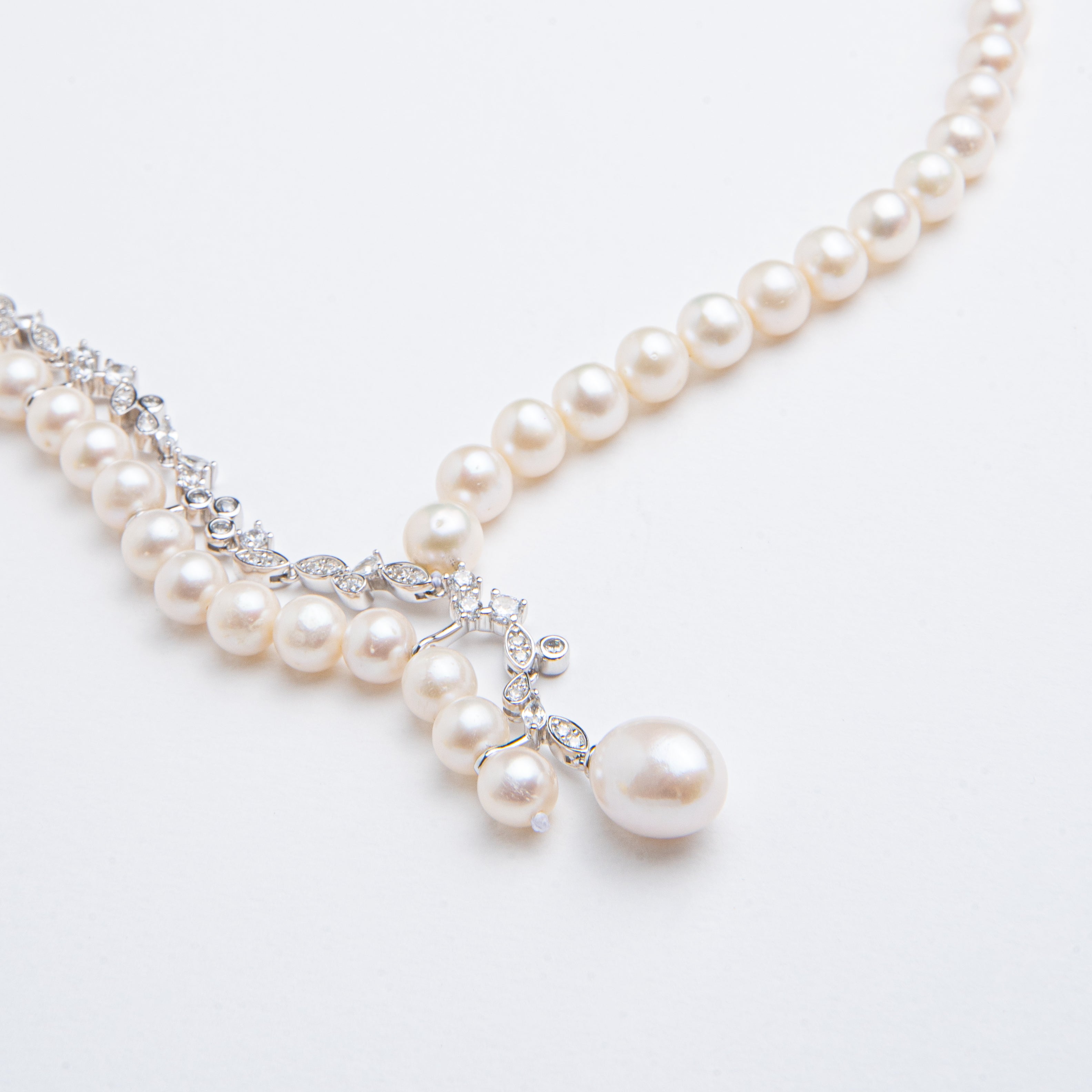 Bronzallure Cultured Freshwater Pearl White  Necklace