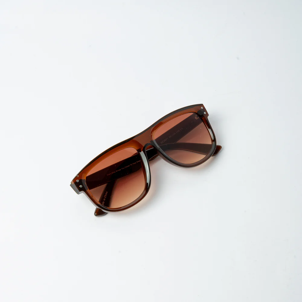 VAYO Aurora Women's Square Sunglass Brown VAYO Aurora Women's Square Sunglass Brown