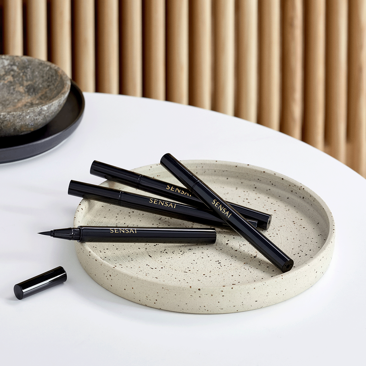 Sensai Designing Liquid Eyeliner 02 Deep Brown precision liquid eyeliner now online at Paris Gallery Qatar