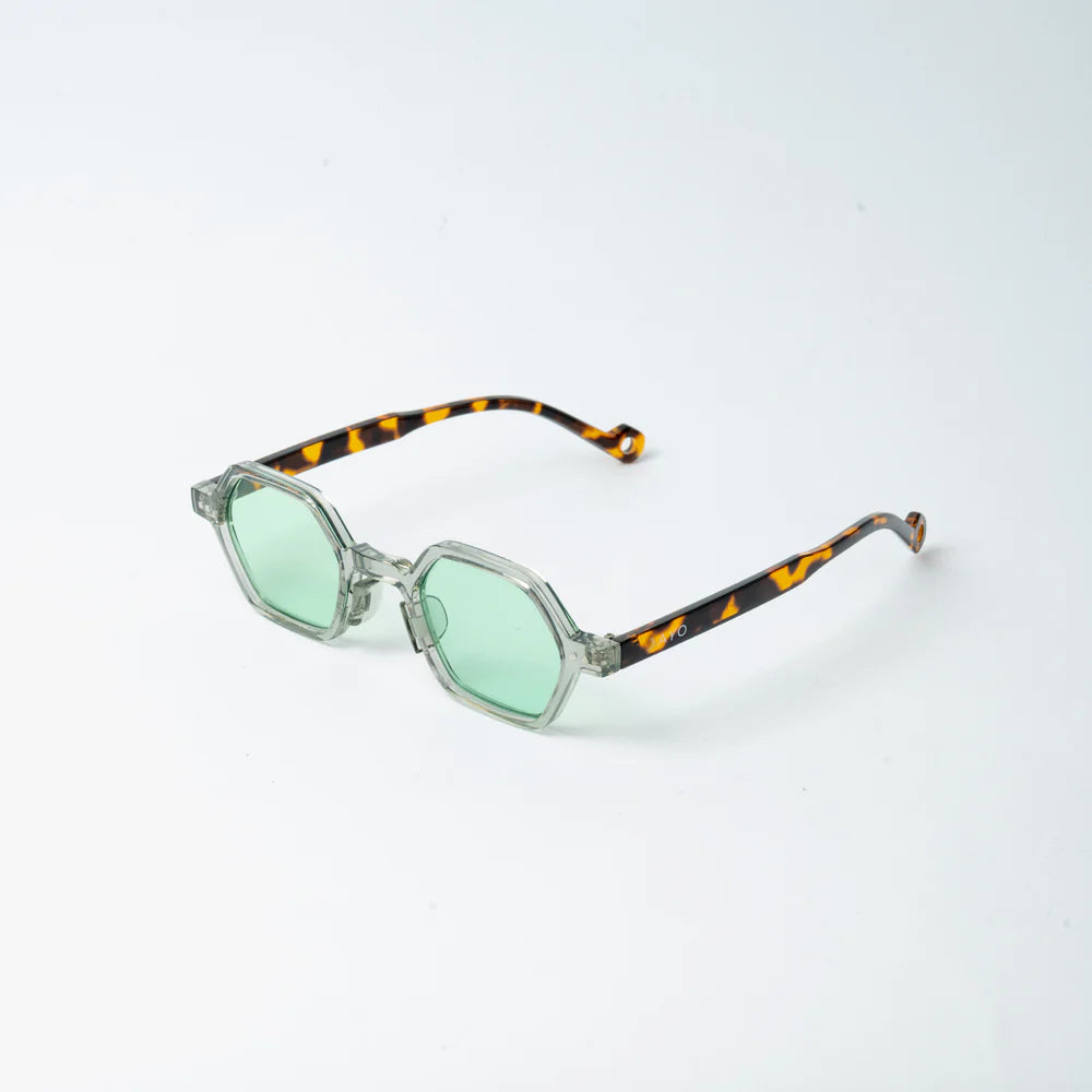 VAYO Edge Where Shape Meets Style Sunglass Green