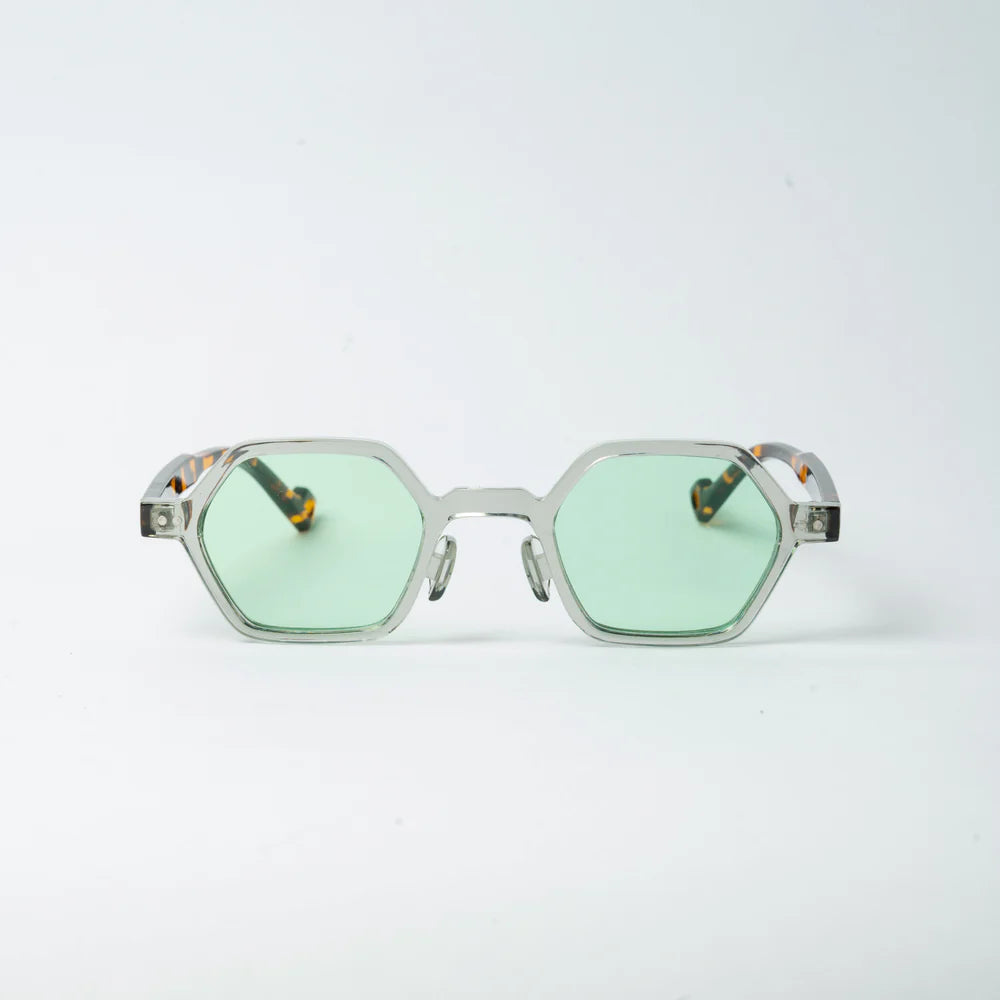 VAYO Edge Where Shape Meets Style Sunglass Green
