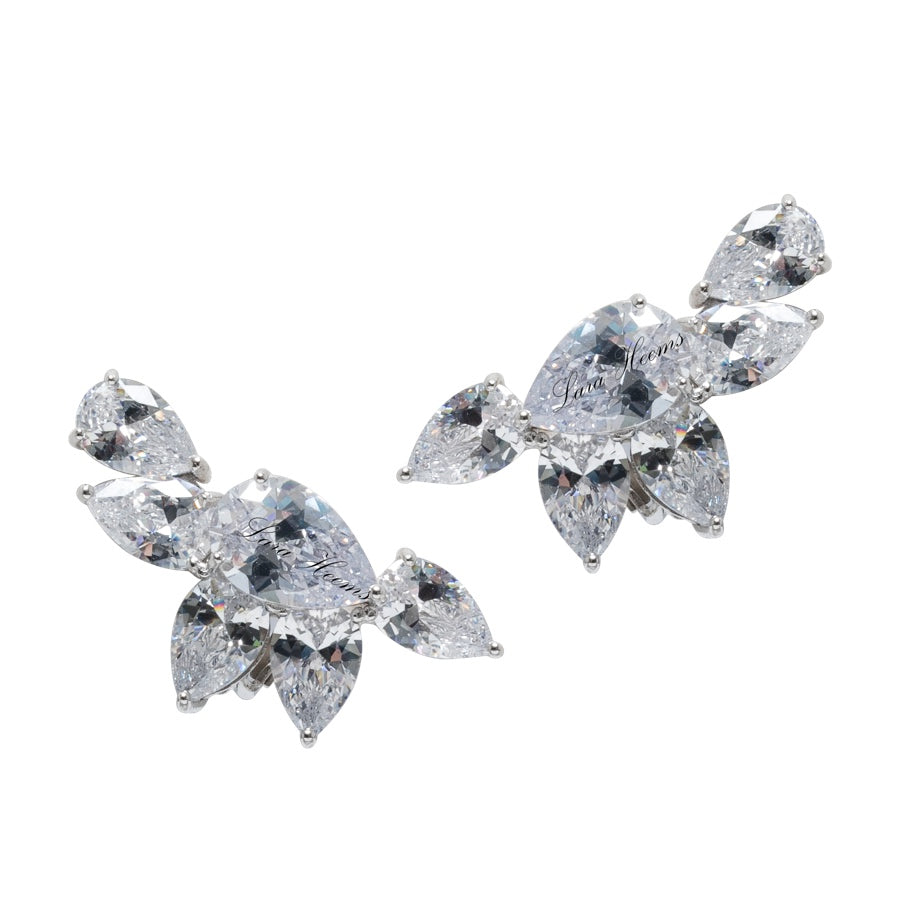 Lara Heems Lunar Clip On Earrings White – Paris Gallery Qatar