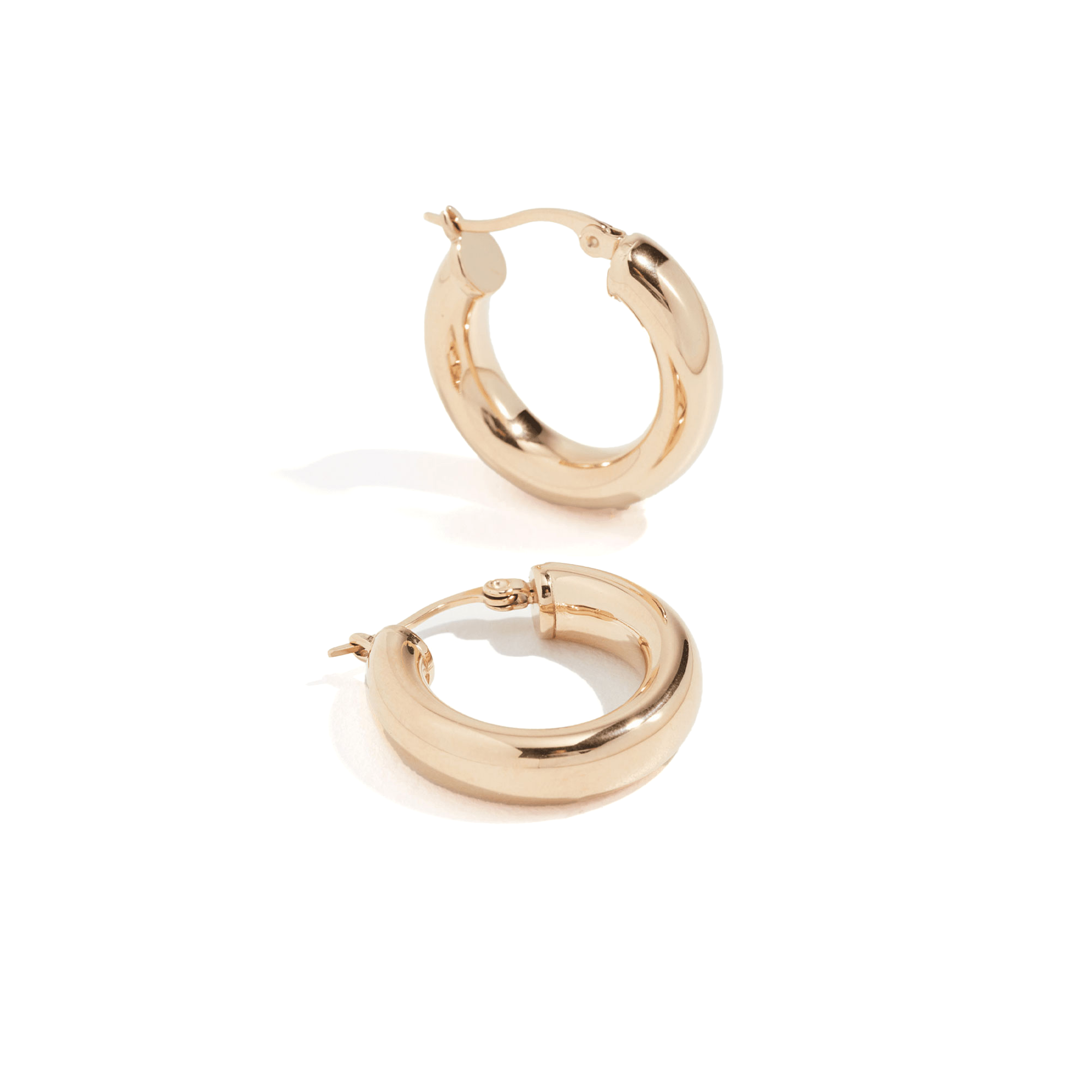 Shashi Dominique Hoop Gold – elegant statement gold hoop earrings at Paris Gallery Qatar