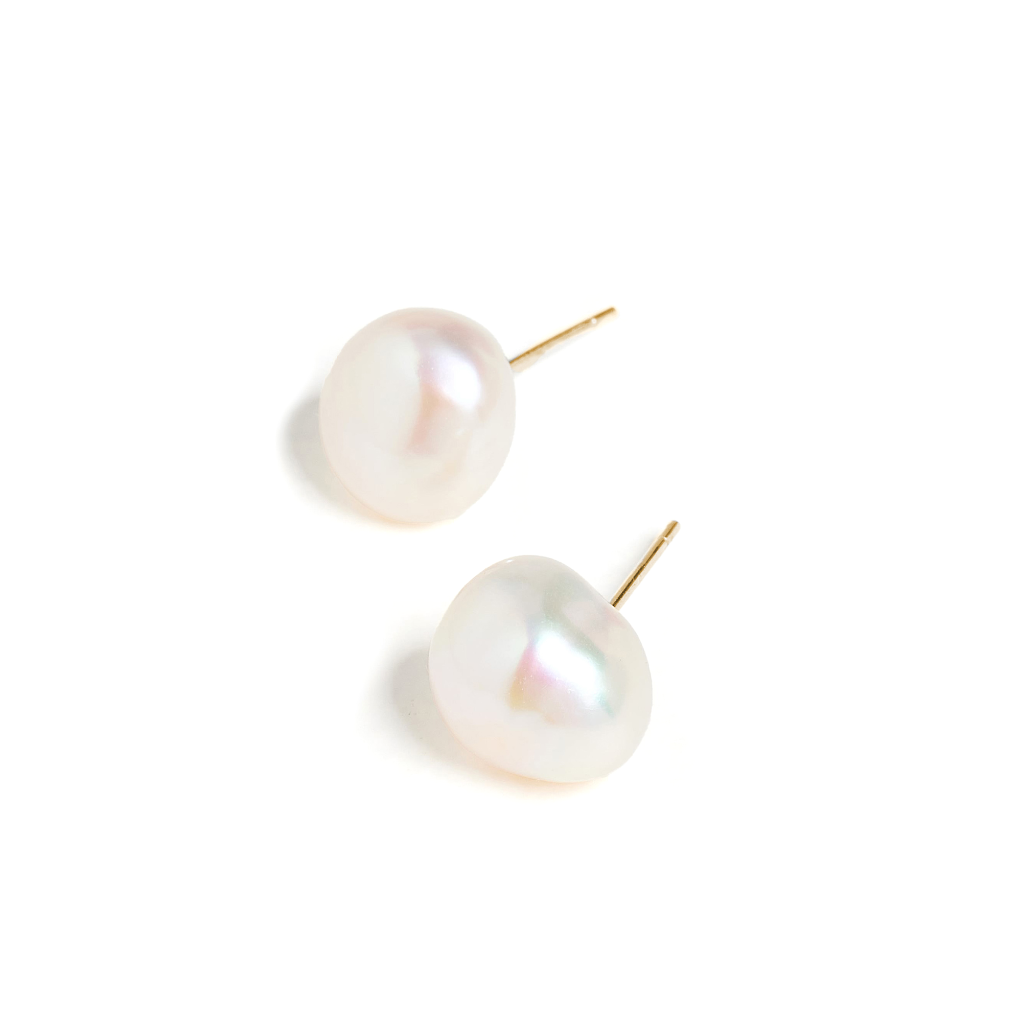 Shashi Pearl Stud White Pearl – elegant pearl stud earrings at Paris Gallery Qatar