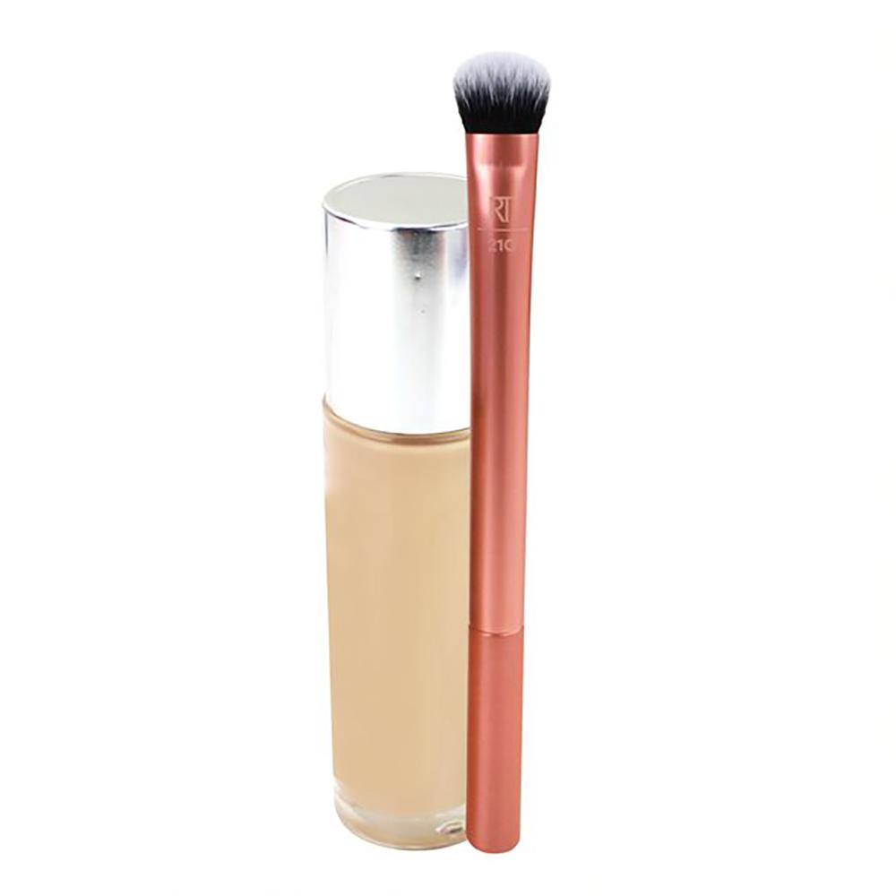 Real Techniques Expert Concealer Brush Secondary image